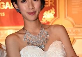 Chinese Movie Start Sisley Cho with Diamond Necklace, Diamond Bracelet , and a 28ct Sapphire Ring by Kashi Diamonds Chinese Movie Start Sisley Cho with Diamond Necklace, Diamond Bracelet , and a 28ct Sapphire Ring by Kashi Diamonds